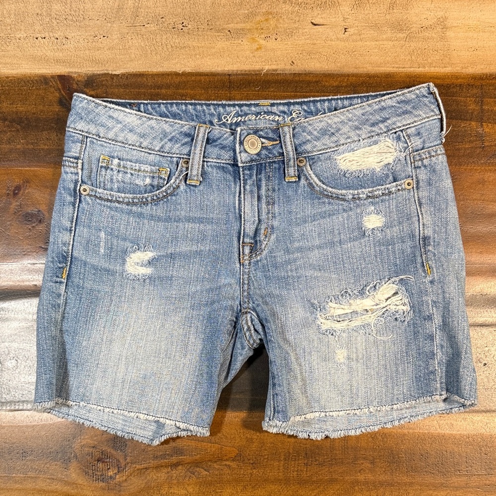 American Eagle Outfitters Light Washed Blue Jean Shorts